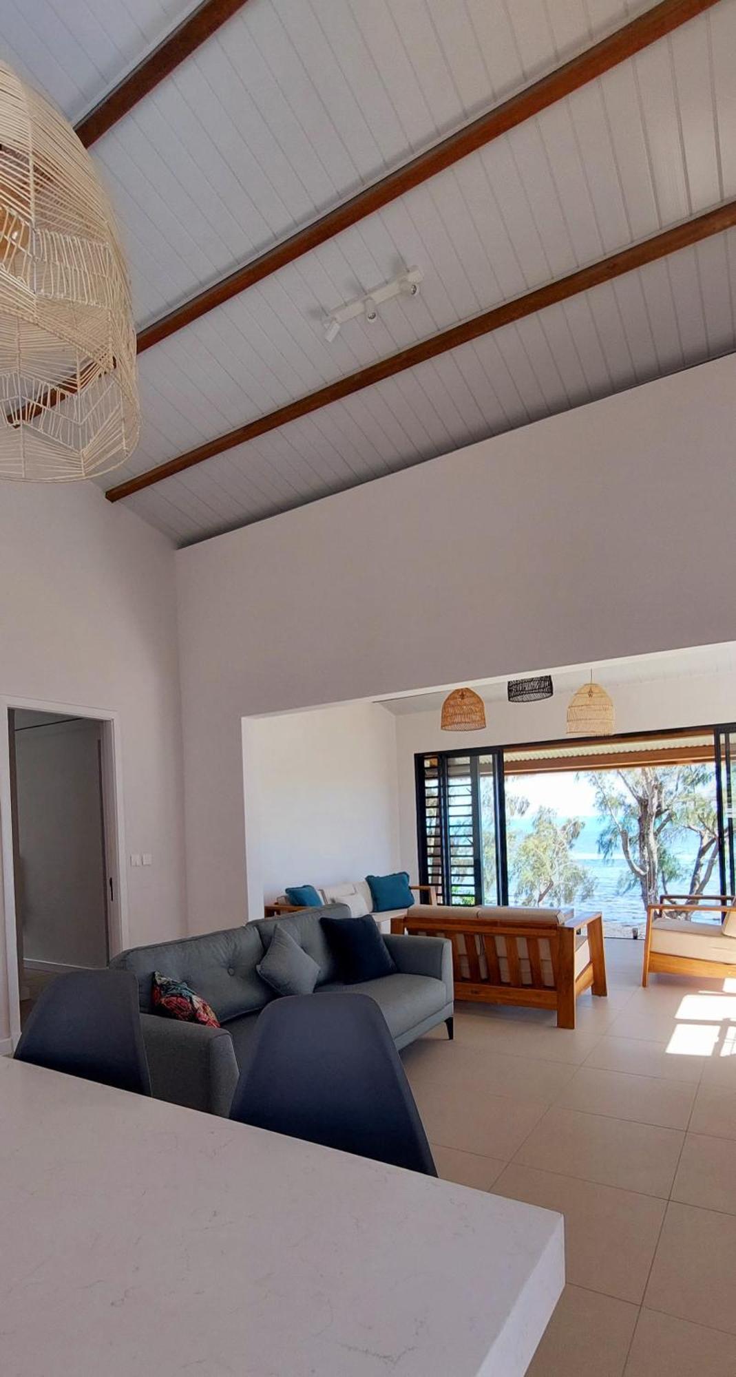 Canari Waterfront Villas Roches Noires Екстериор снимка